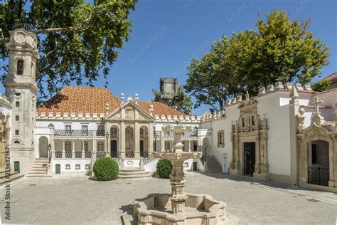 pueblo en miniatura portugal|Portugal dos Pequenitos, los monumentos del país en。